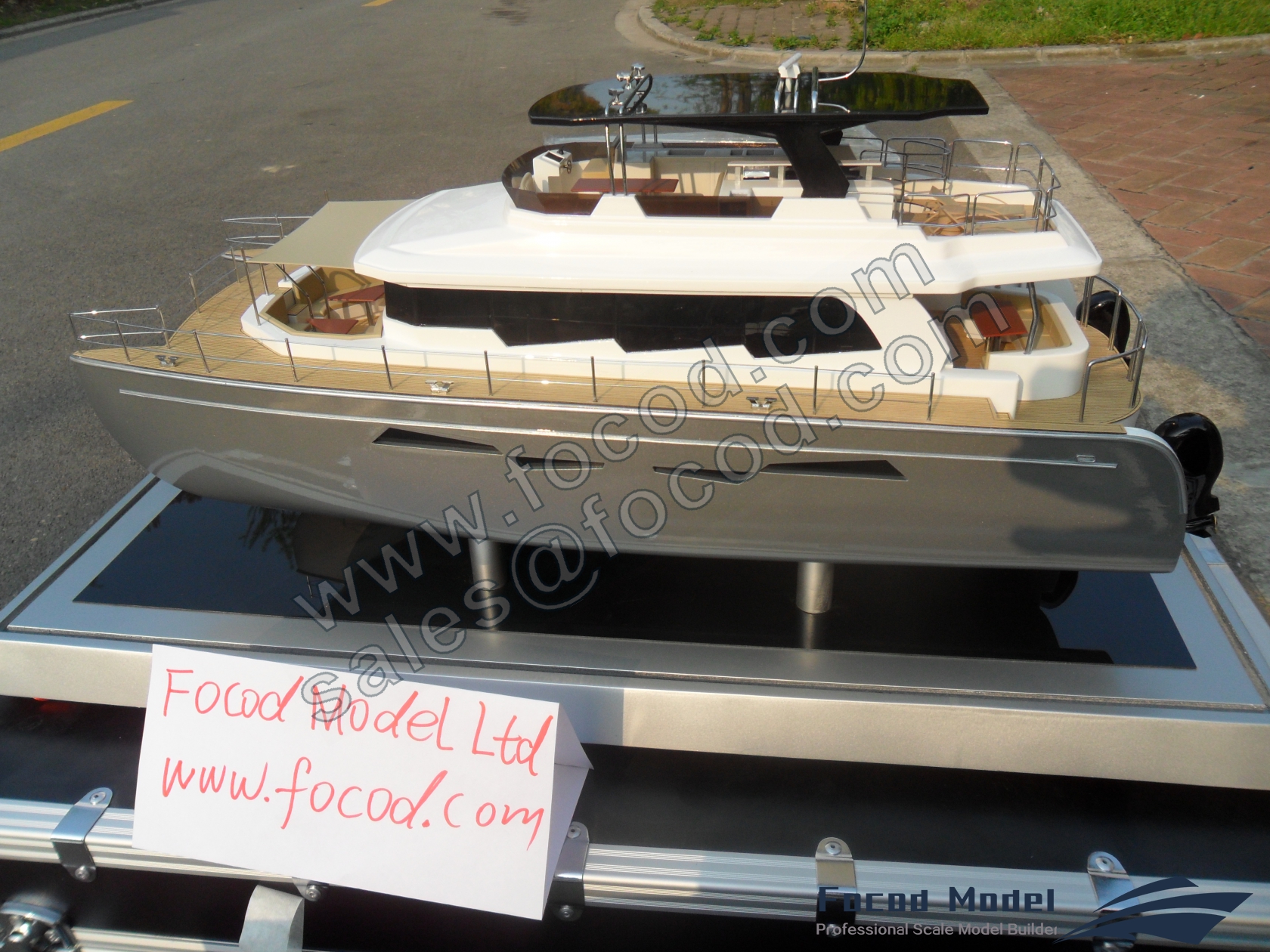 custom made model of 60ft catamaran yacht